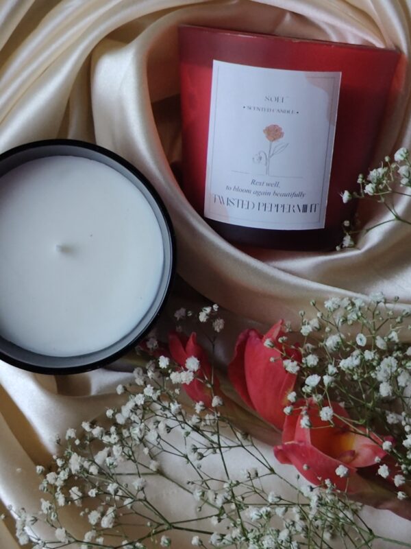 soel v cone glass candle image