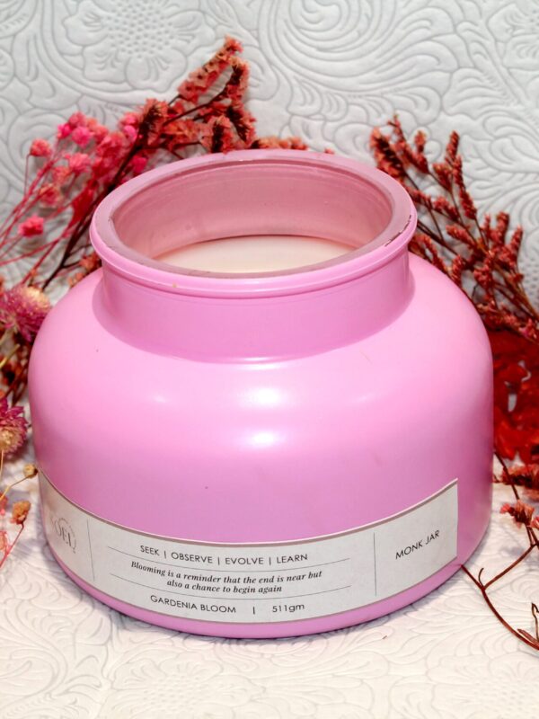 monk jar scented candle gift box candle soel rated #1 corporate gifting brand in gujarat