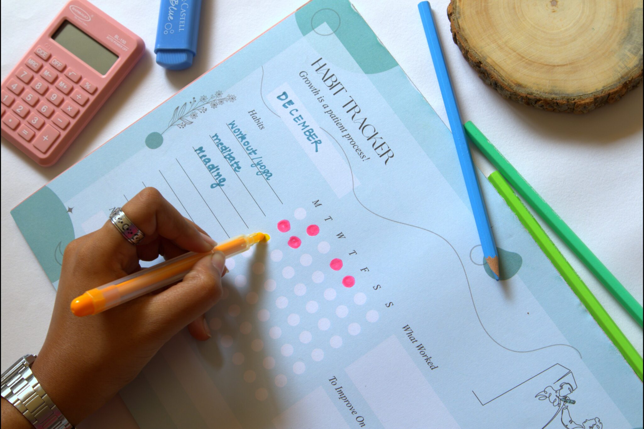 Aesthetic Weekly Habit Tracker thumbnail 4