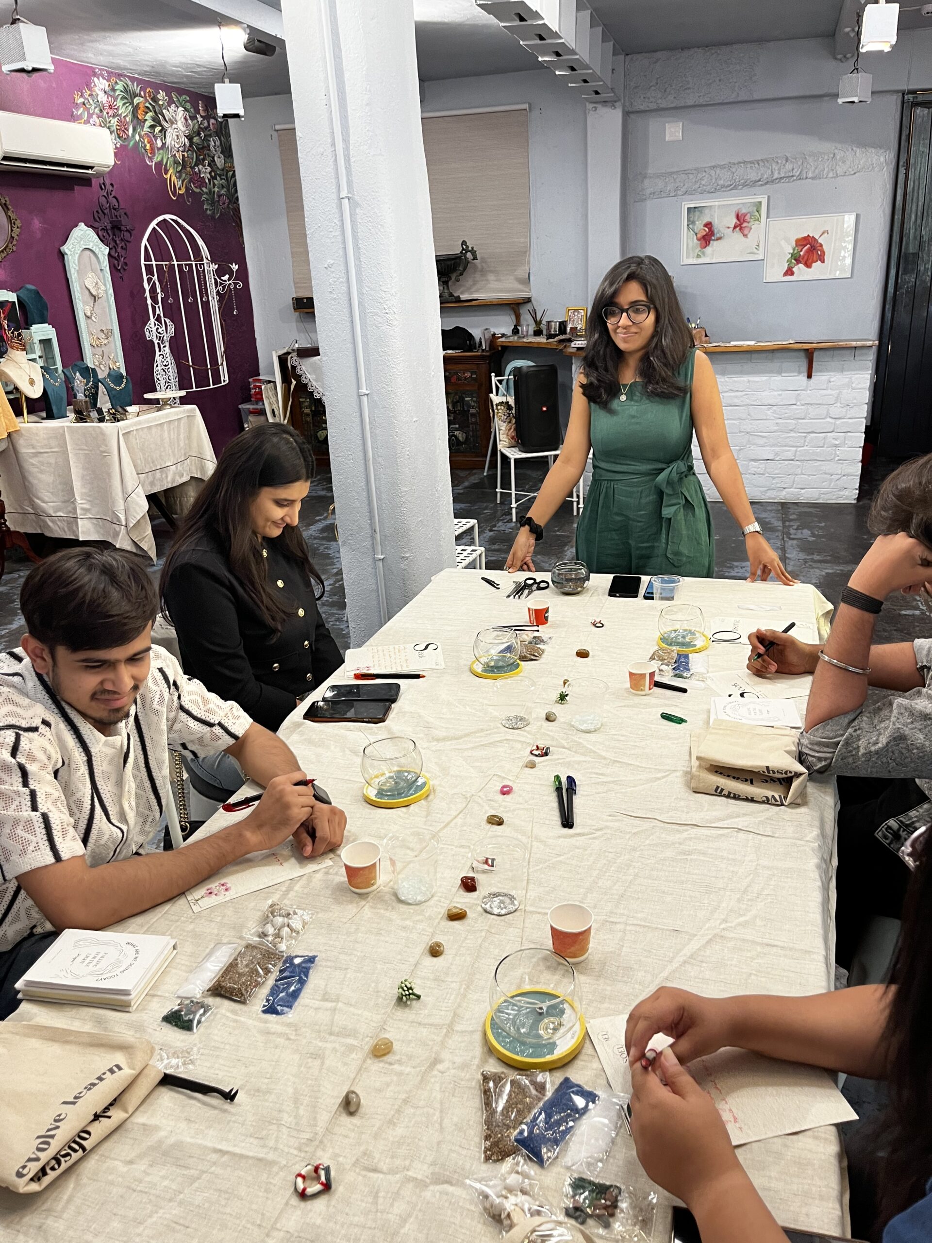 Pause and Pour: A Designer Candle-Making Journey (Second Edition)