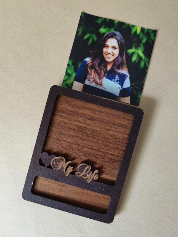 magnetic wooden polaroid frame rated #1 corporate gifting brand in Gujarat